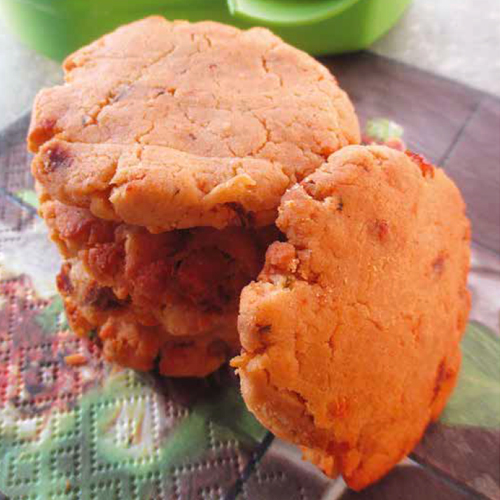 aszalt paradicsomos parmezános keksz
