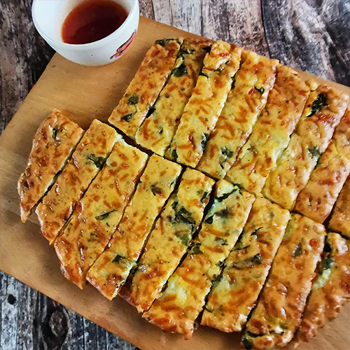 Mozzarellas, parmezános, spenótos laposkenyér