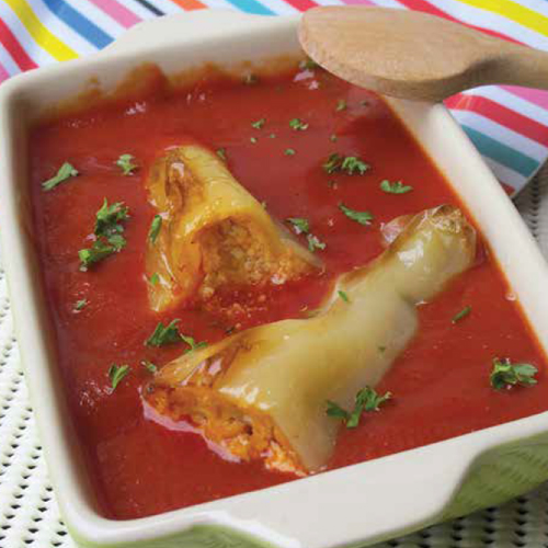 töltött paprika édes paradicsommártásban